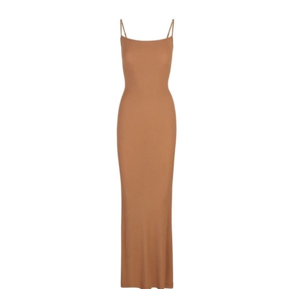Skims | Soft Lounge Long Slip
Dress | Camel - Small